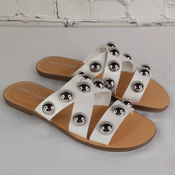 MARC FISHER 'BRYTE' DOMÈ STUDD CRISS~CROSS FLAT SLIP ON SLIDE SANDALS WHITE 7 - Picture 3 of 16